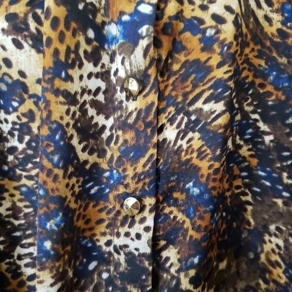 conrad C long sleeve button front blouse size 1x - Picture 3 of 6